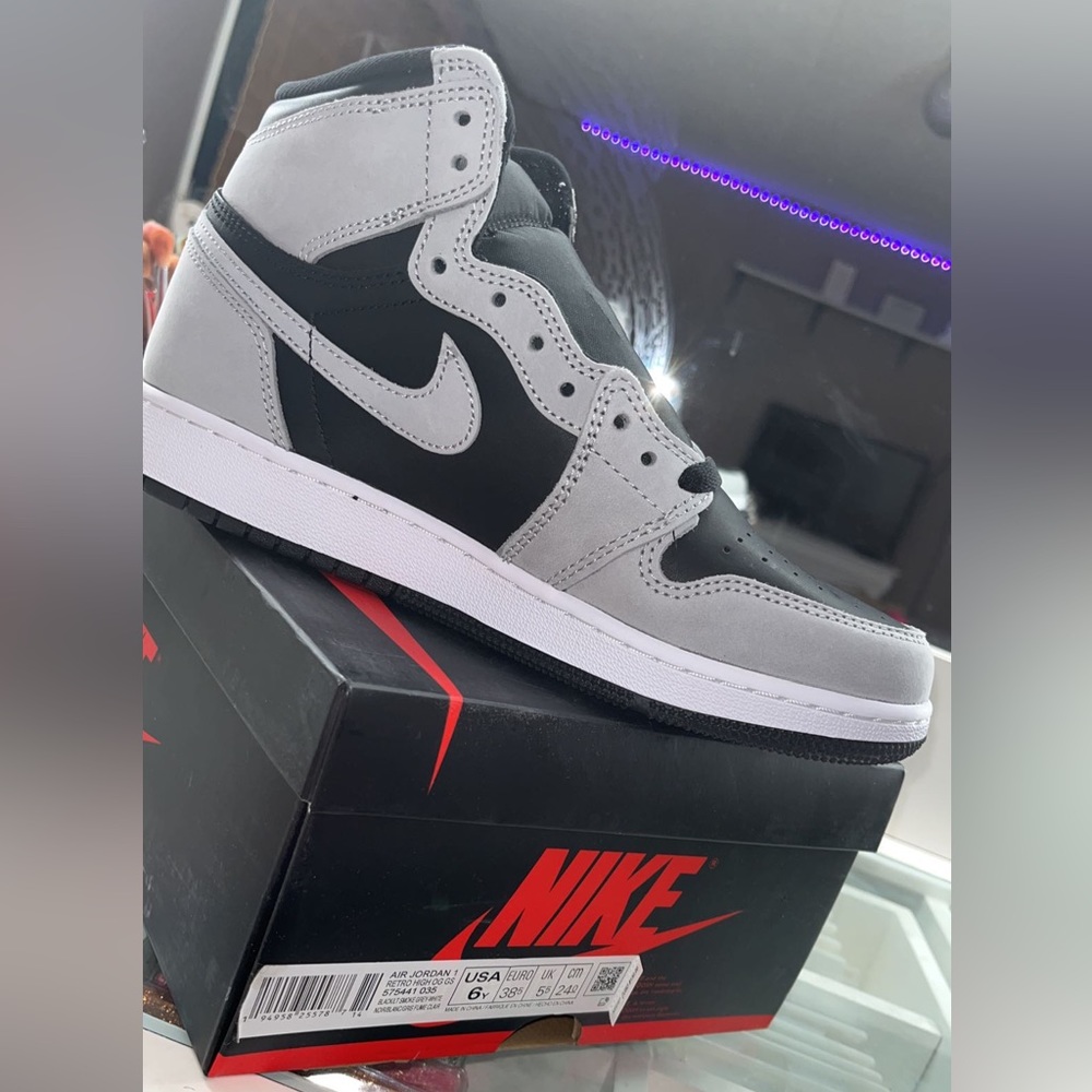 Nike air Jordan shadow 2.0